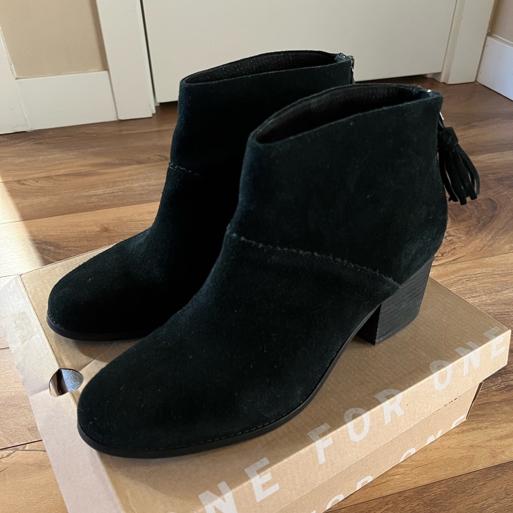 TOMS Black Suede Leila Ankle Booties - Picture 2 of 7